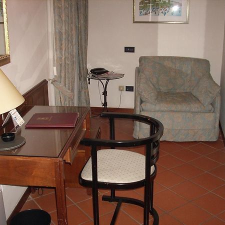 Hotel Palazzo Bocci Spello Ngoại thất bức ảnh