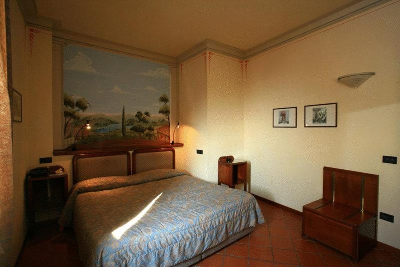 Hotel Palazzo Bocci Spello Phòng bức ảnh